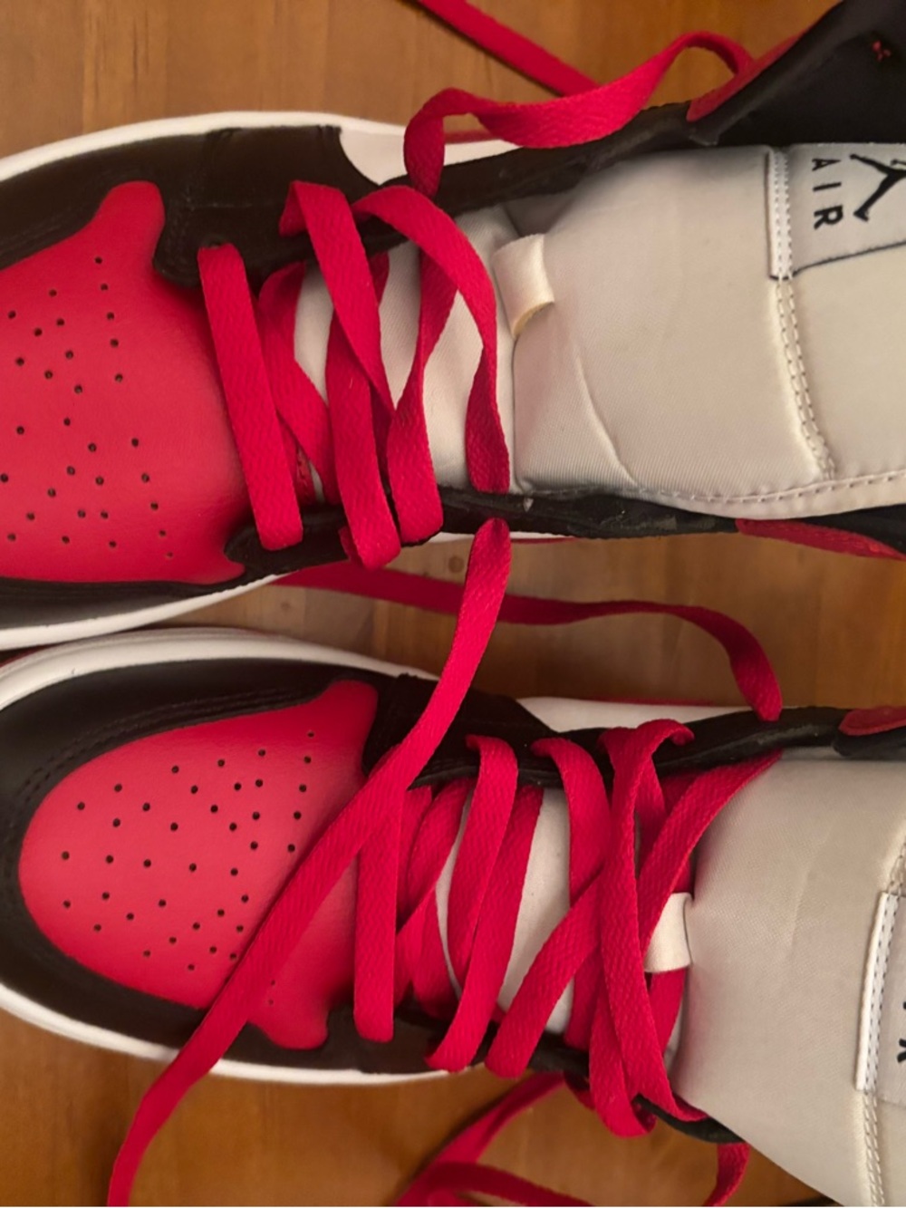 Jordan White & Black Sneaker